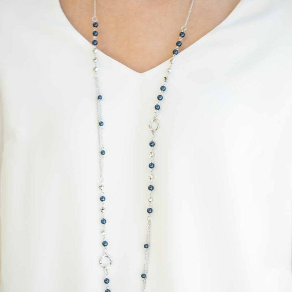 Really Refined blue necklace with earrings